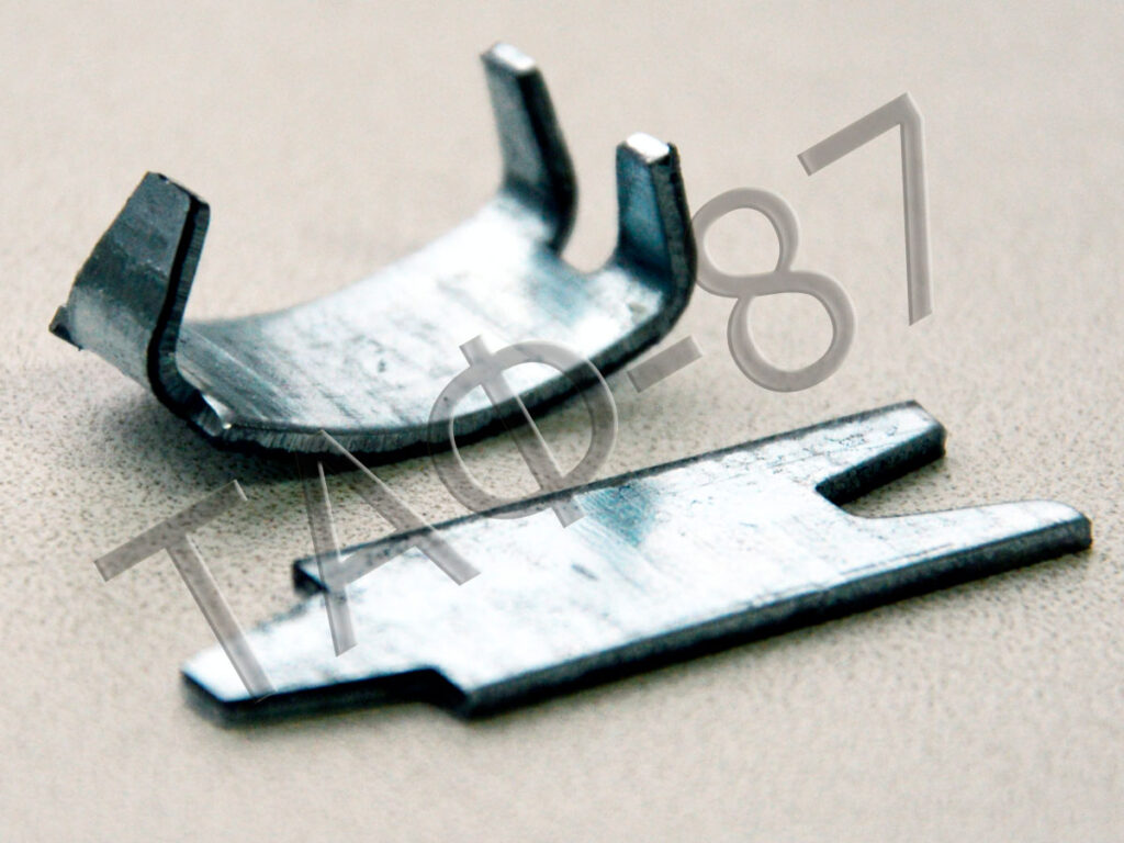 Скоба для колючого дроту Єгоза